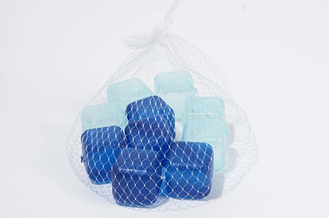 Hygienic Plastic Ice Cube (Blue)